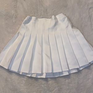 White pleated tennis skirt